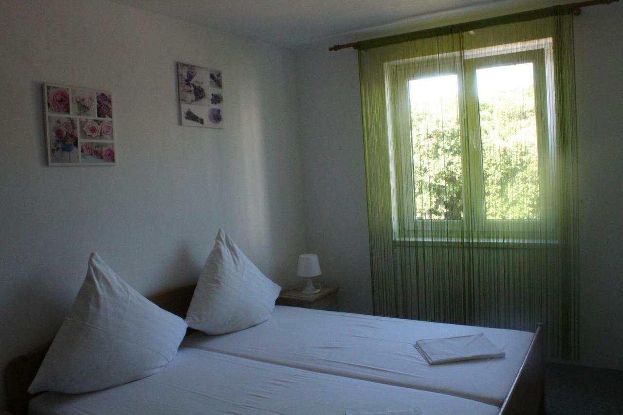 Apartments Baka Jelka มันเดร ภายนอก รูปภาพ